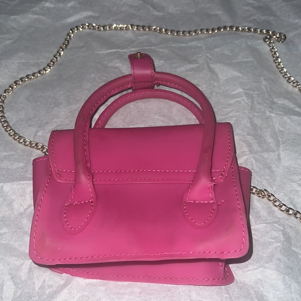 Guess Pink Satchel with Gold Chain and Logo - Picture 4 of 4